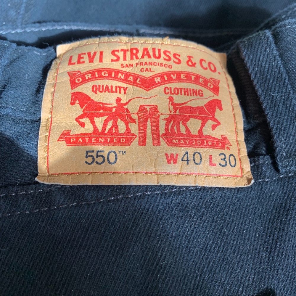 Men’s Black Levi Jeans 550 Relaxed Loose Fit W40 L30
